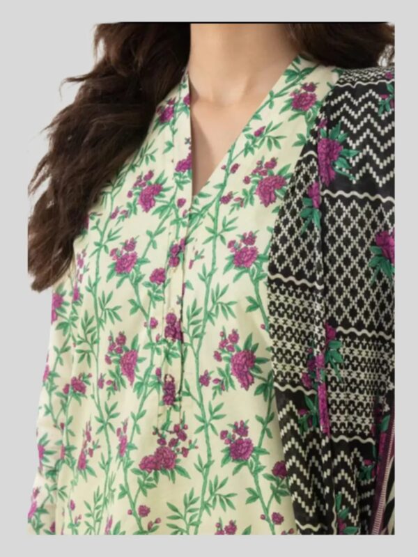 Sapphire 3-PC Printed Unstitched Lawn Suit - Image 2