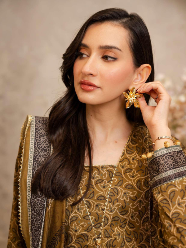 Zellbury 2-PC Digital Printed Unstitched Lawn Suit