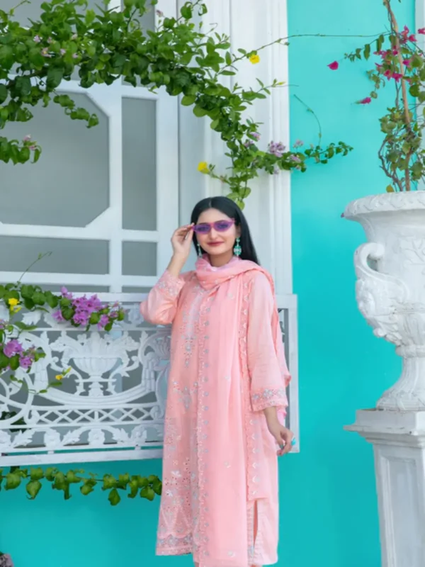 Mihrimha By Tawakkal 3-Piece Unstitched Ladies Suit - Image 2