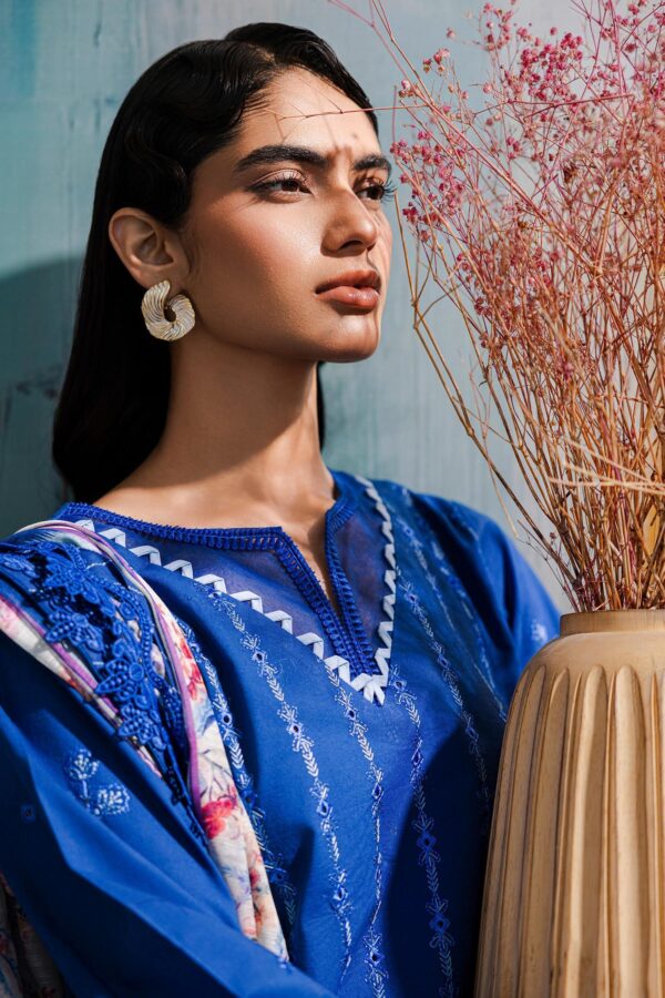 Zellbury 3-PC Cotton Unstitched Chikankari Suit - Image 3